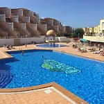 Апартаменти Summer Sun With Wifi And Pool In The Complex *