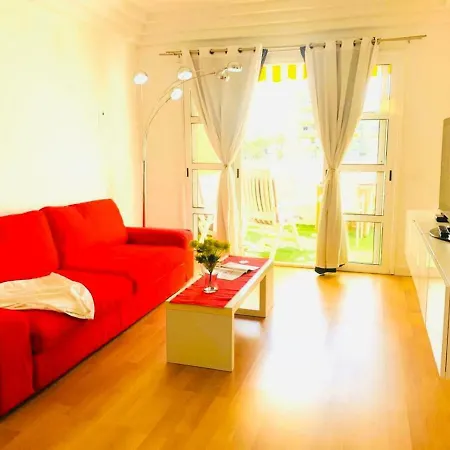 Apartment Summer Sun With Wifi And Pool In The Complex