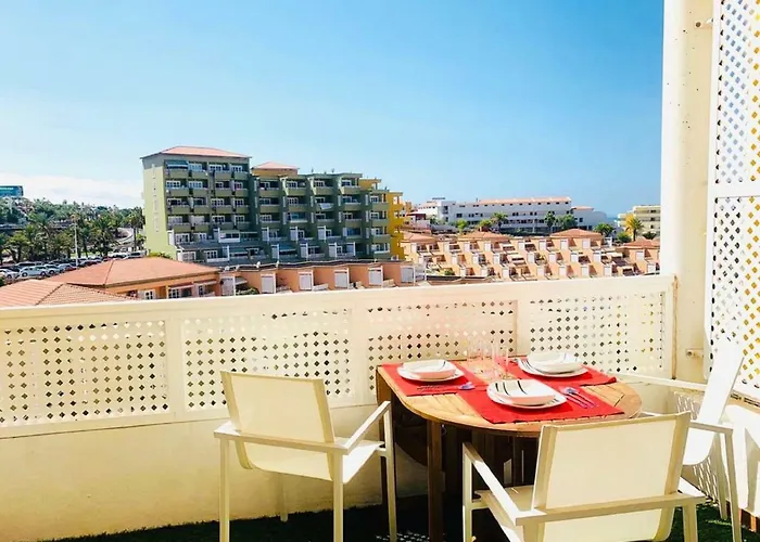 Summer Sun With Wifi And Pool In The Complex