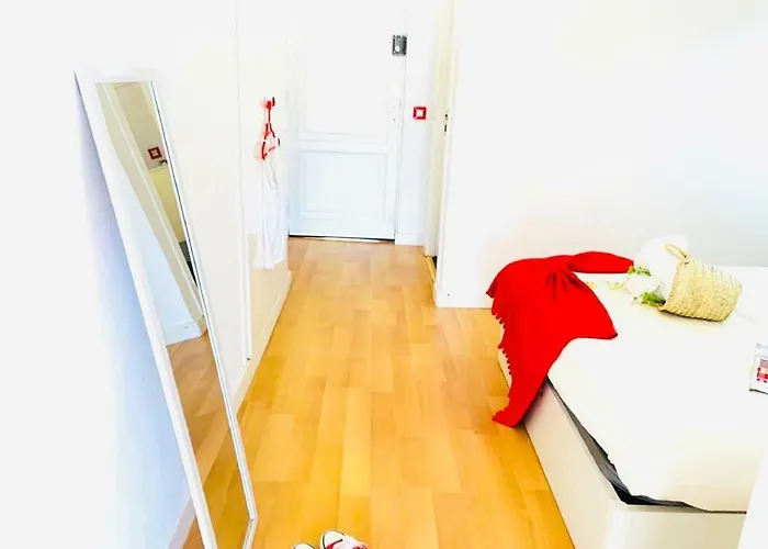 Summer Sun With Wifi And Pool In The Complex