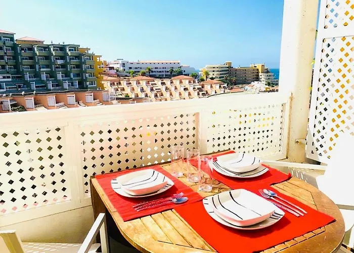 Summer Sun With Wifi And Pool In The Complex * アデヘ